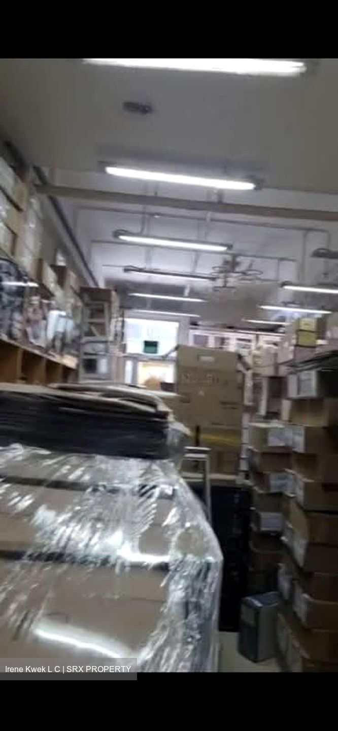 Hola Centre (D14), Factory #551885981
